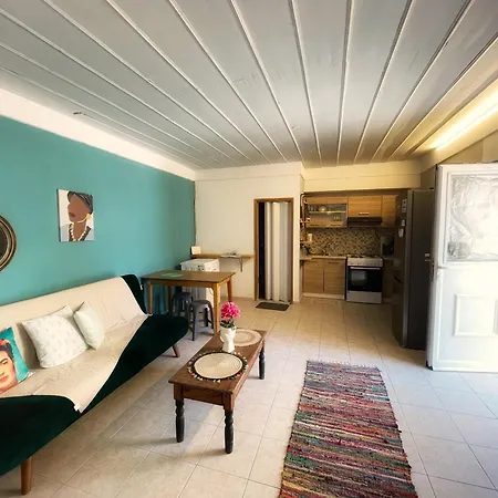 Lovely Corfu Near The Port *